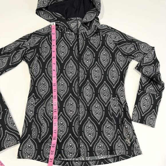 Carve Designs Hoodie Zip Jacket, Women’s XS, Black/White Pattern - Picture 6 of 11
